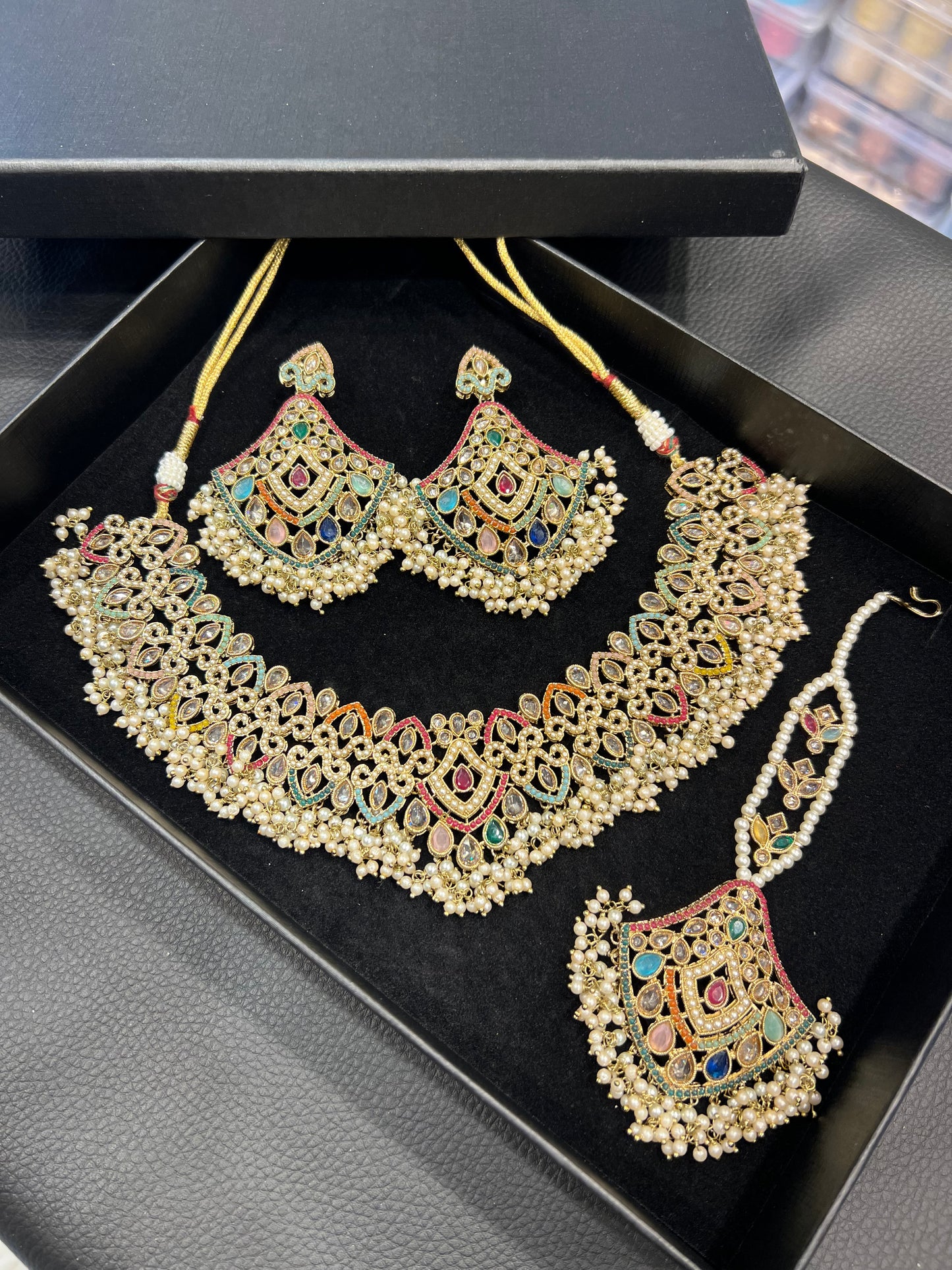 CHARAN - Gold/Multi