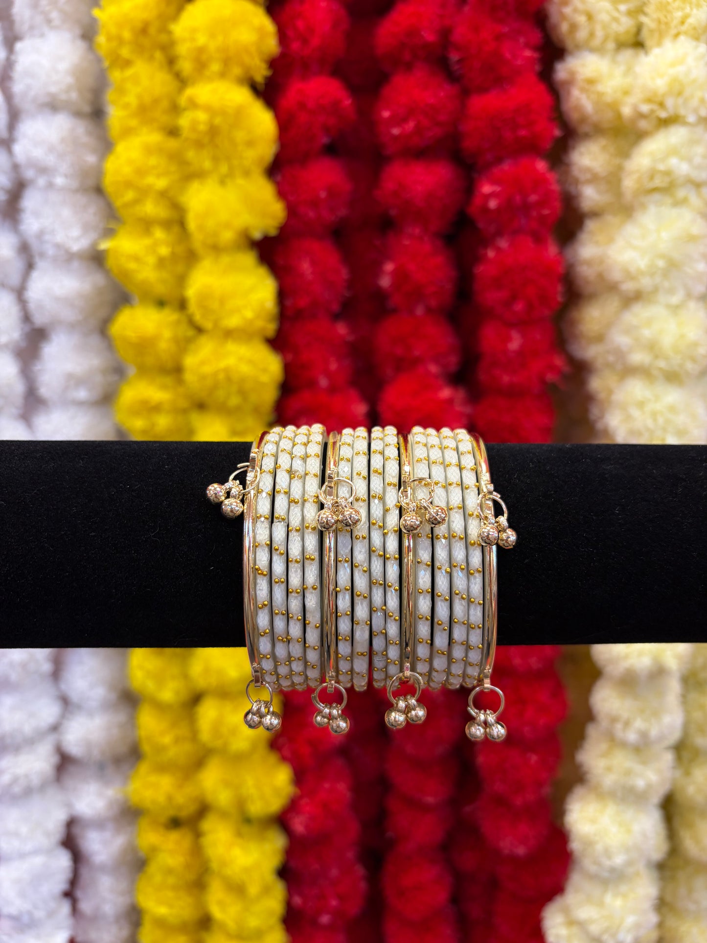 KASHMIRI GLASS BANGLES SET - White