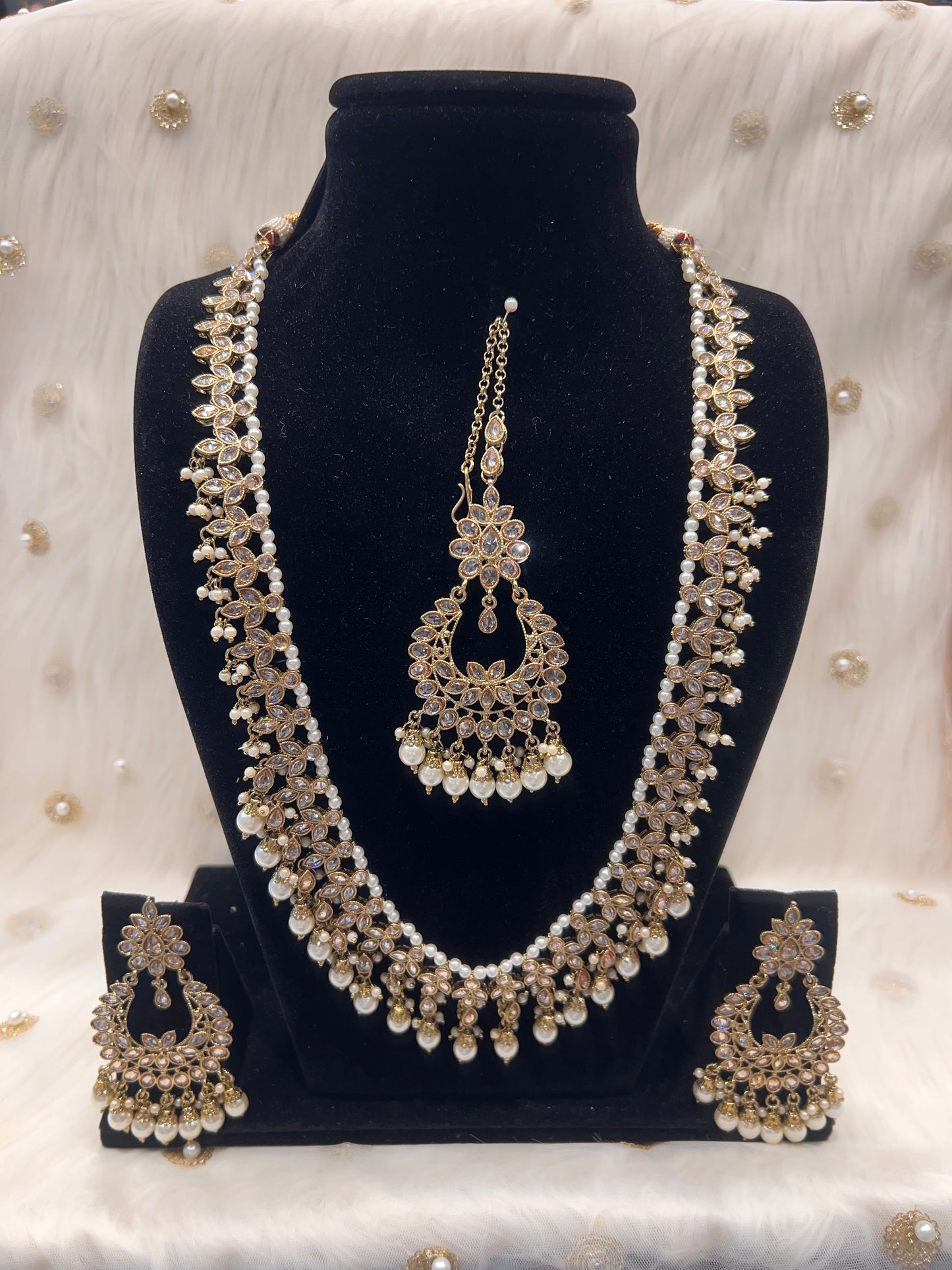 GAURI - Gold/Pearl