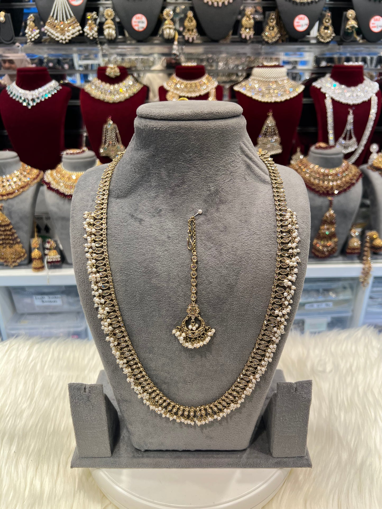 ATTIA - Gold Pearl
