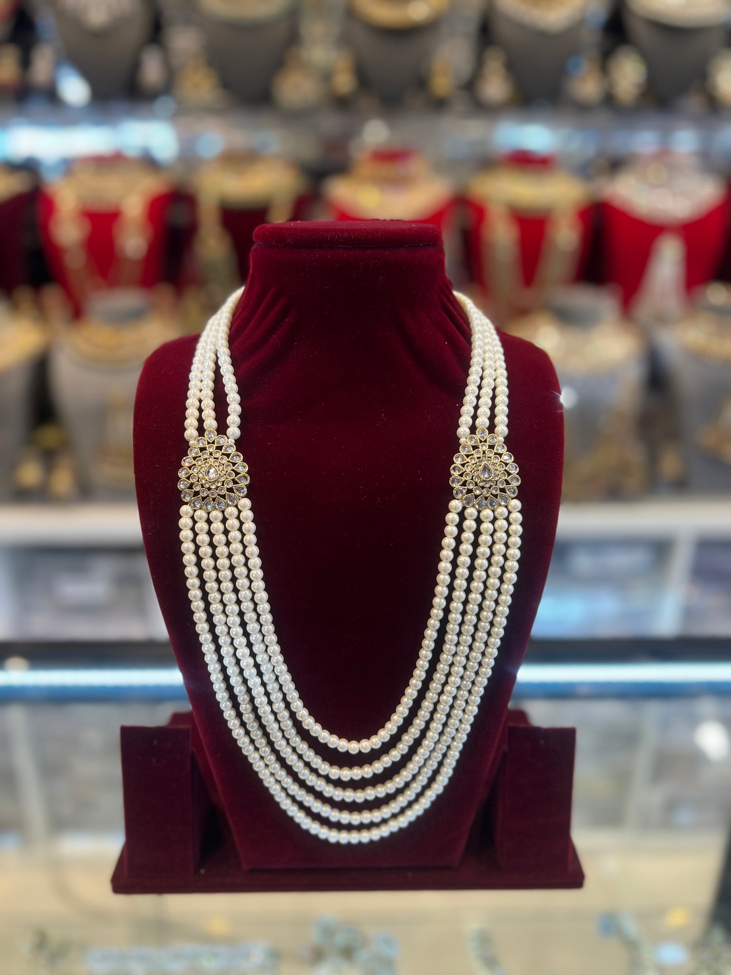 GM011 - White Pearl