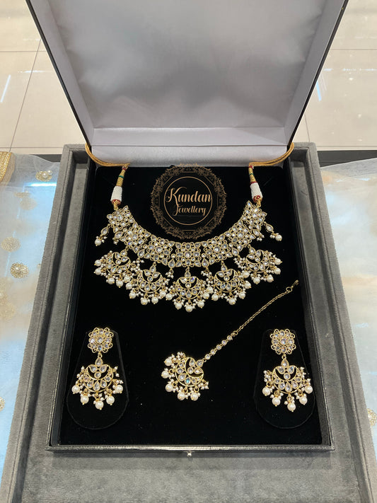 VIDYA - Gold & White