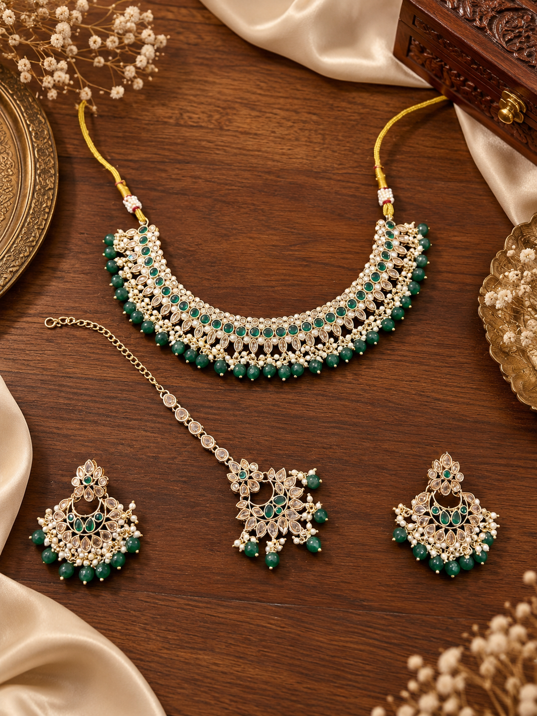 Arfa Necklace Set
