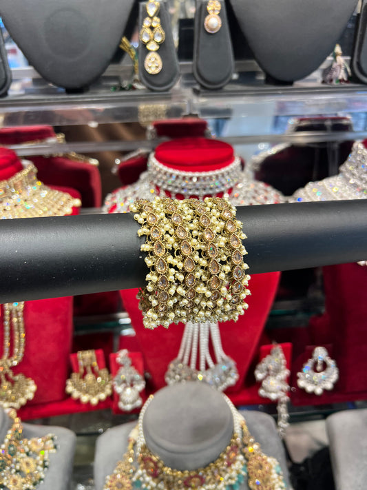 MEHAK Replica Cluster Bangles- Gold/Pearl