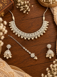 Minal Necklace Set