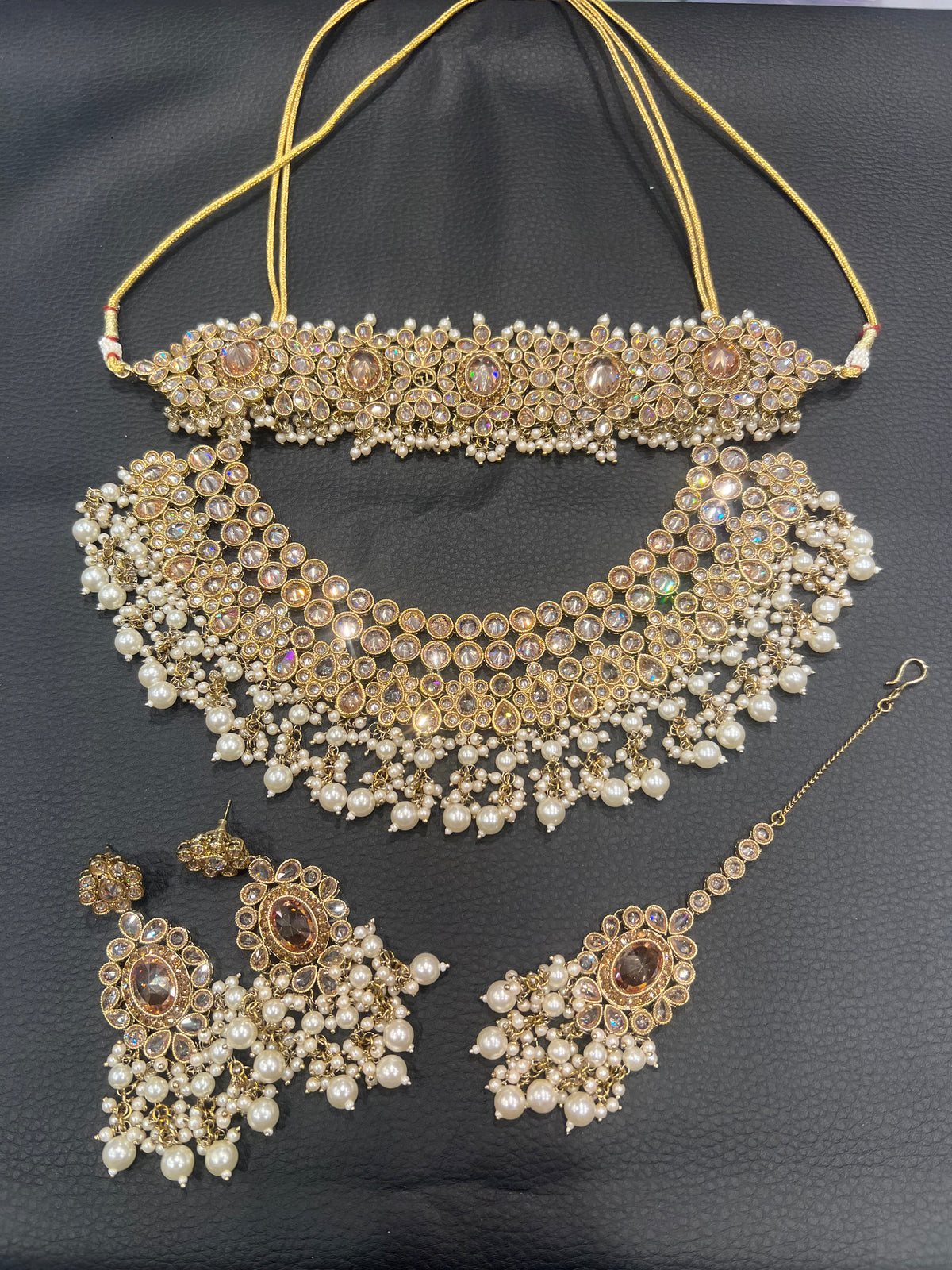 AMAN - Gold/Pearl