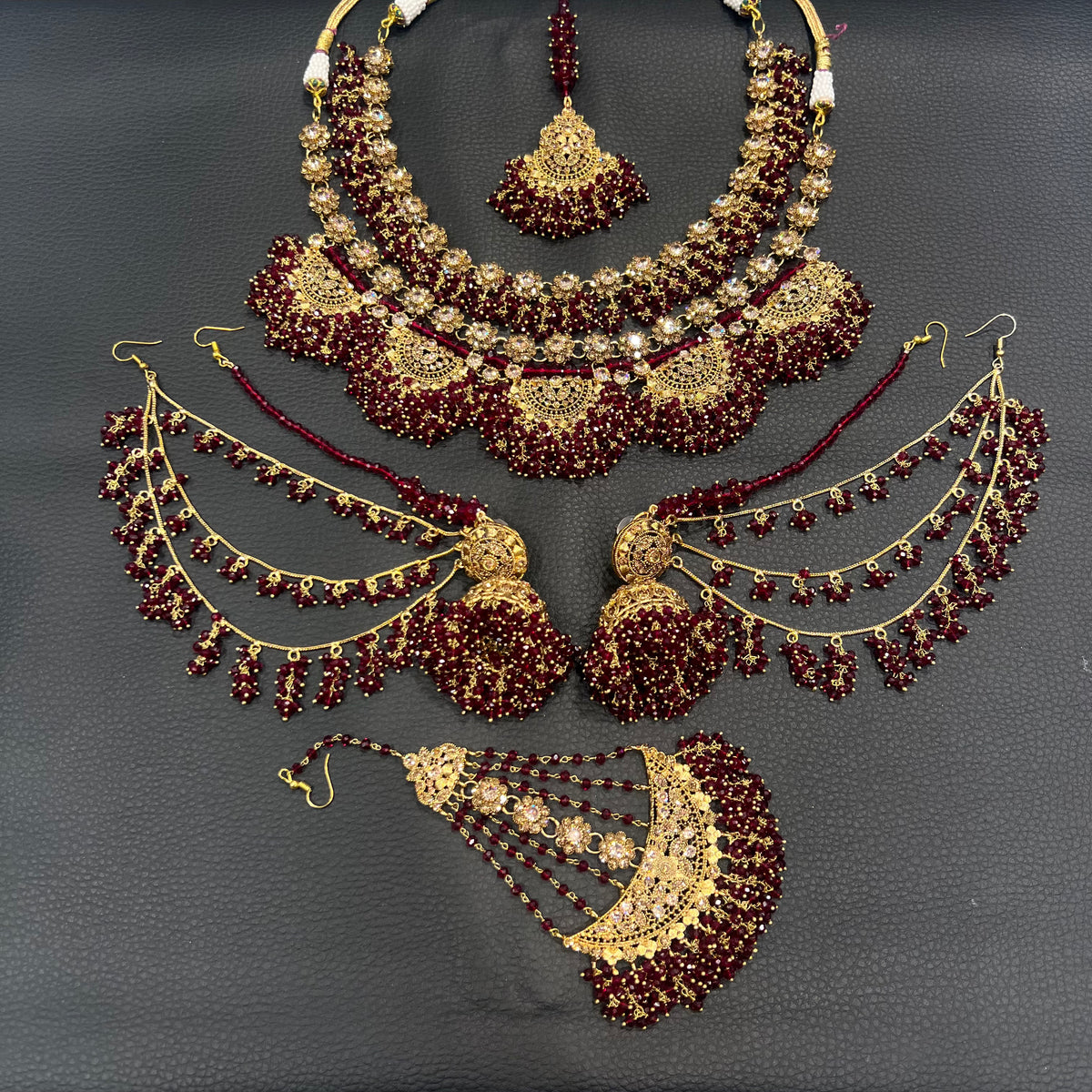 NOOR - Maroon