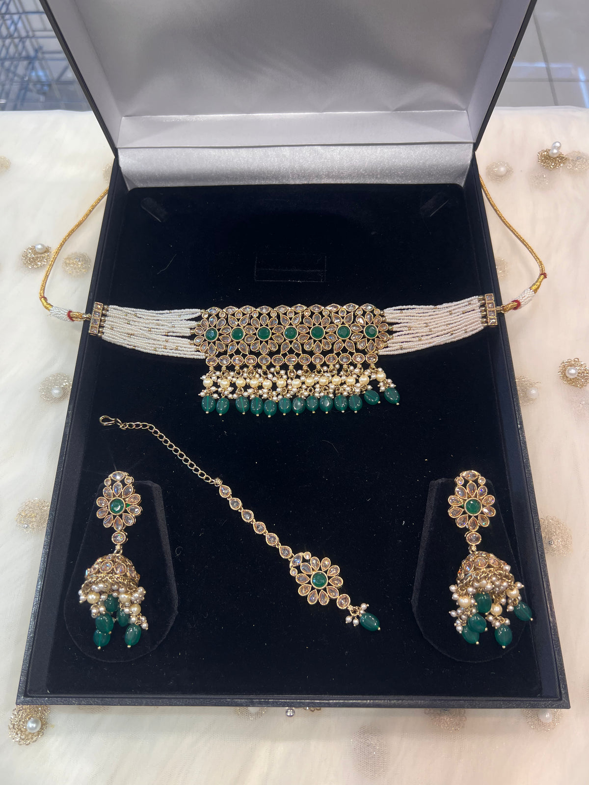 SAANVI - Green