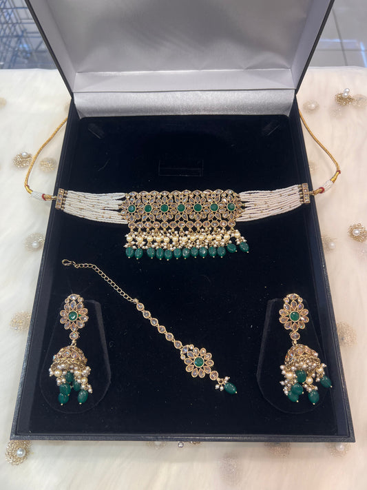 SAANVI - Green