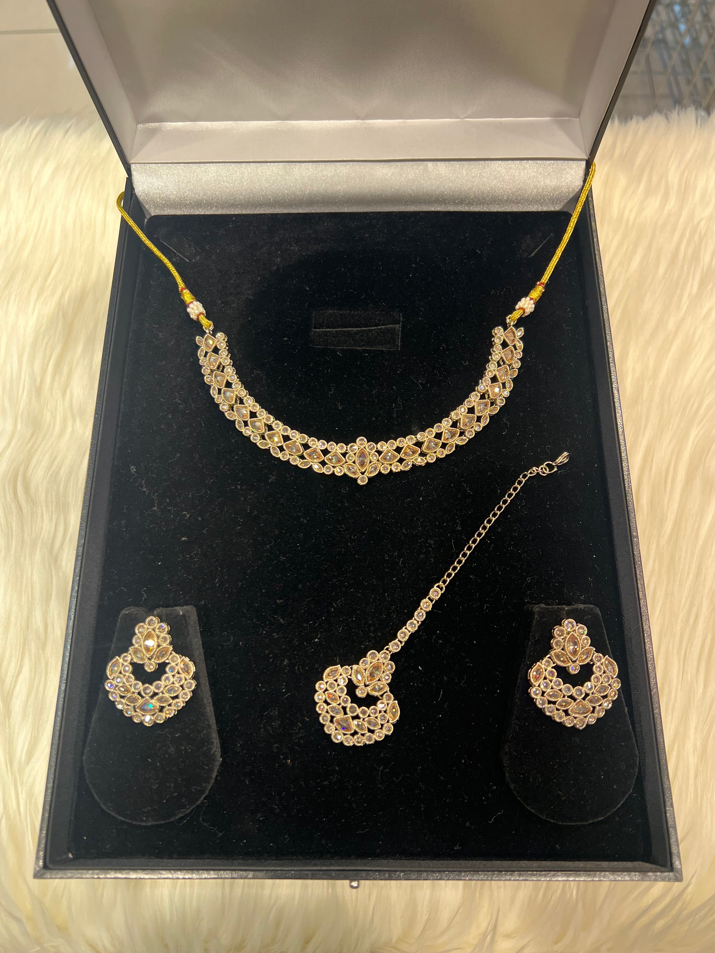KEWAL - Gold