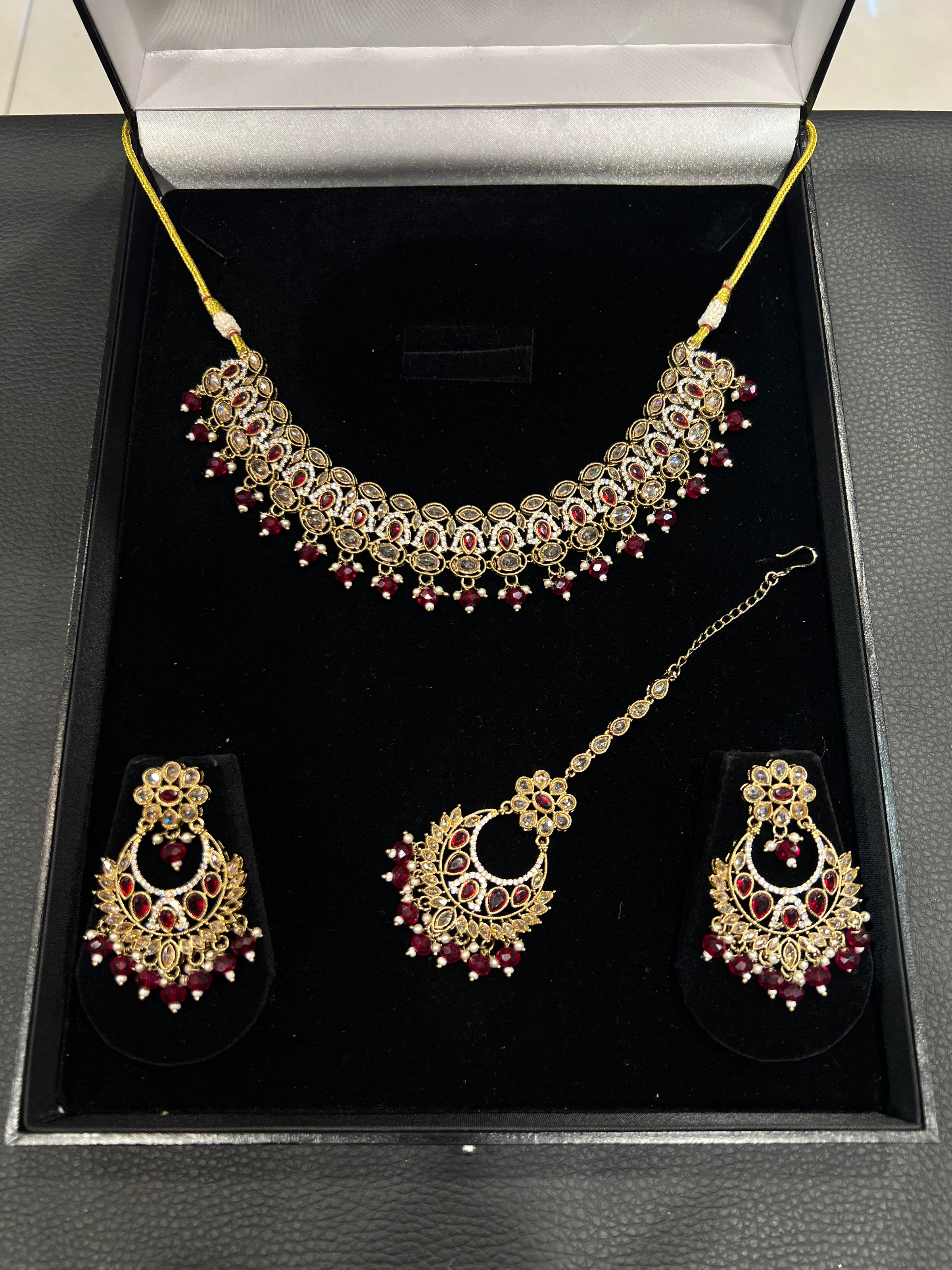 ATIQA - Gold/Maroon