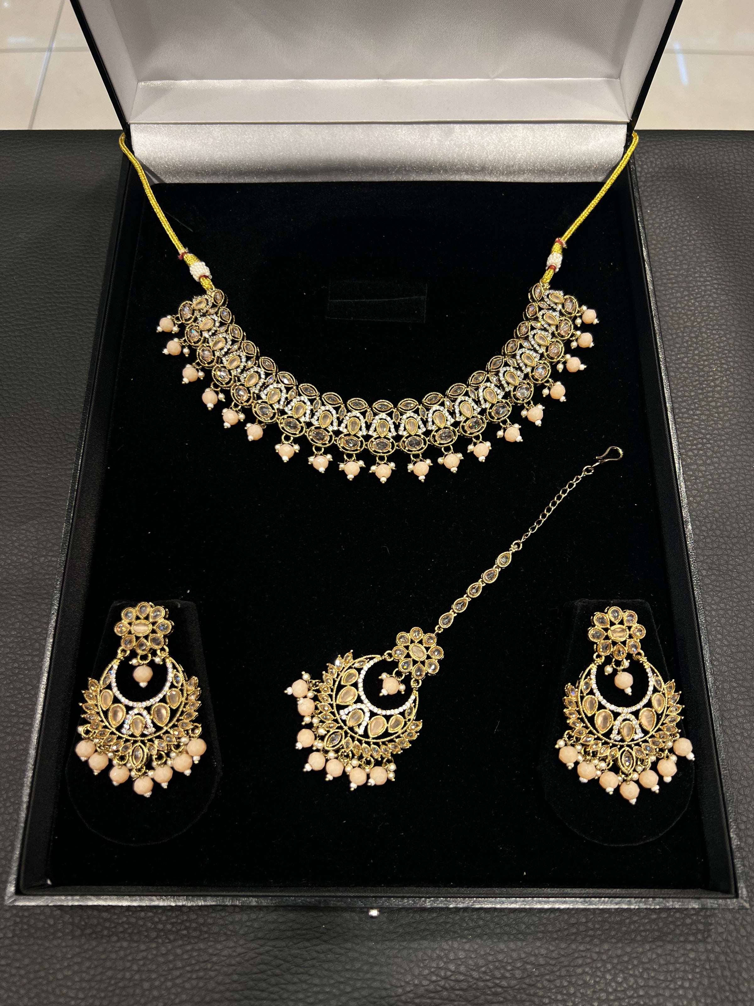 ATIQA - Gold/Peach