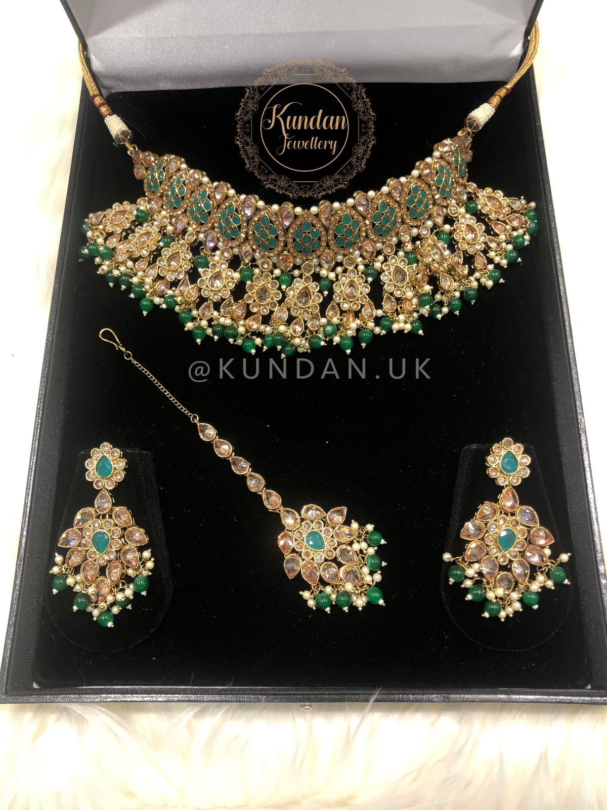 DIVYA - Green