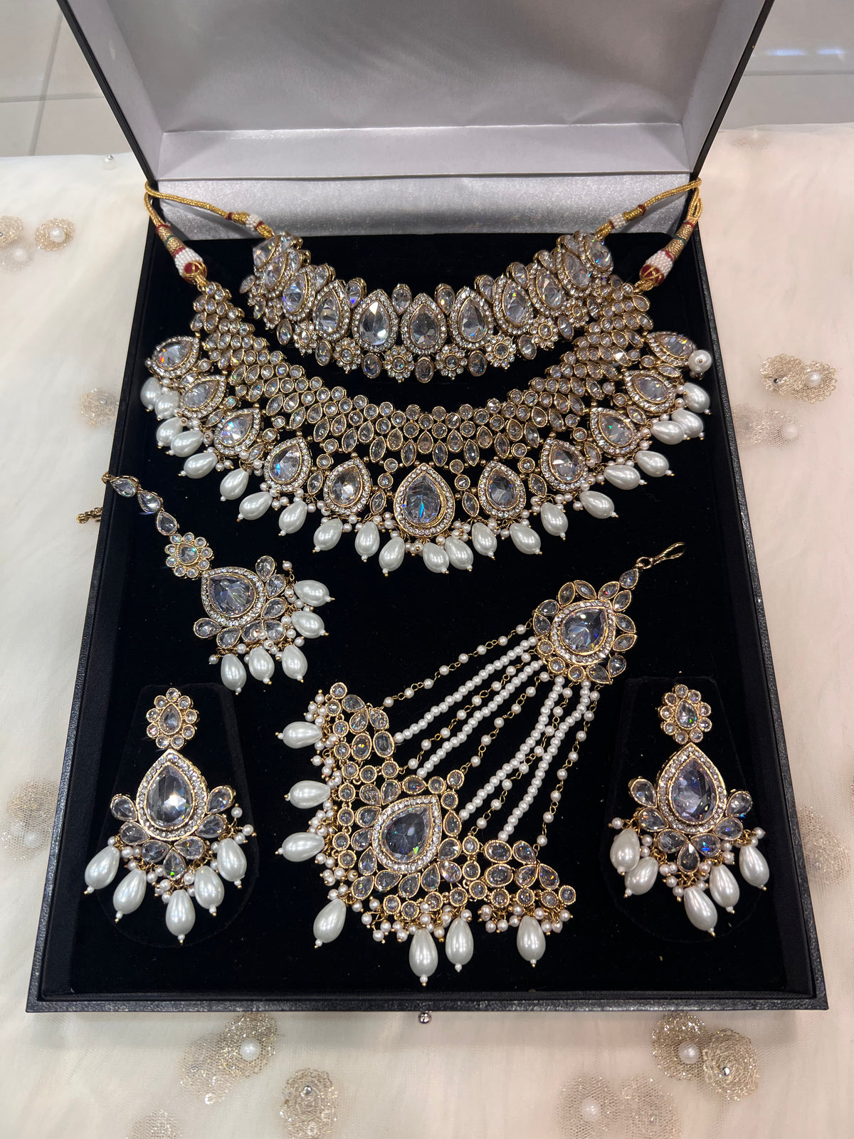 ALINA - Gold/White Pearl