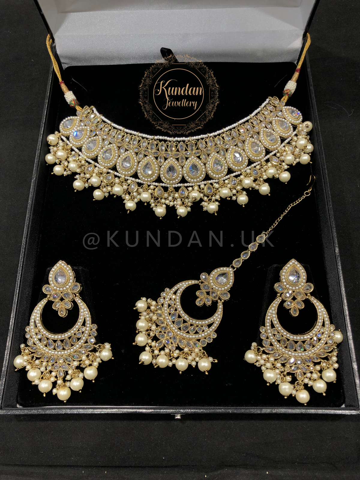 SAMIA - Gold & White