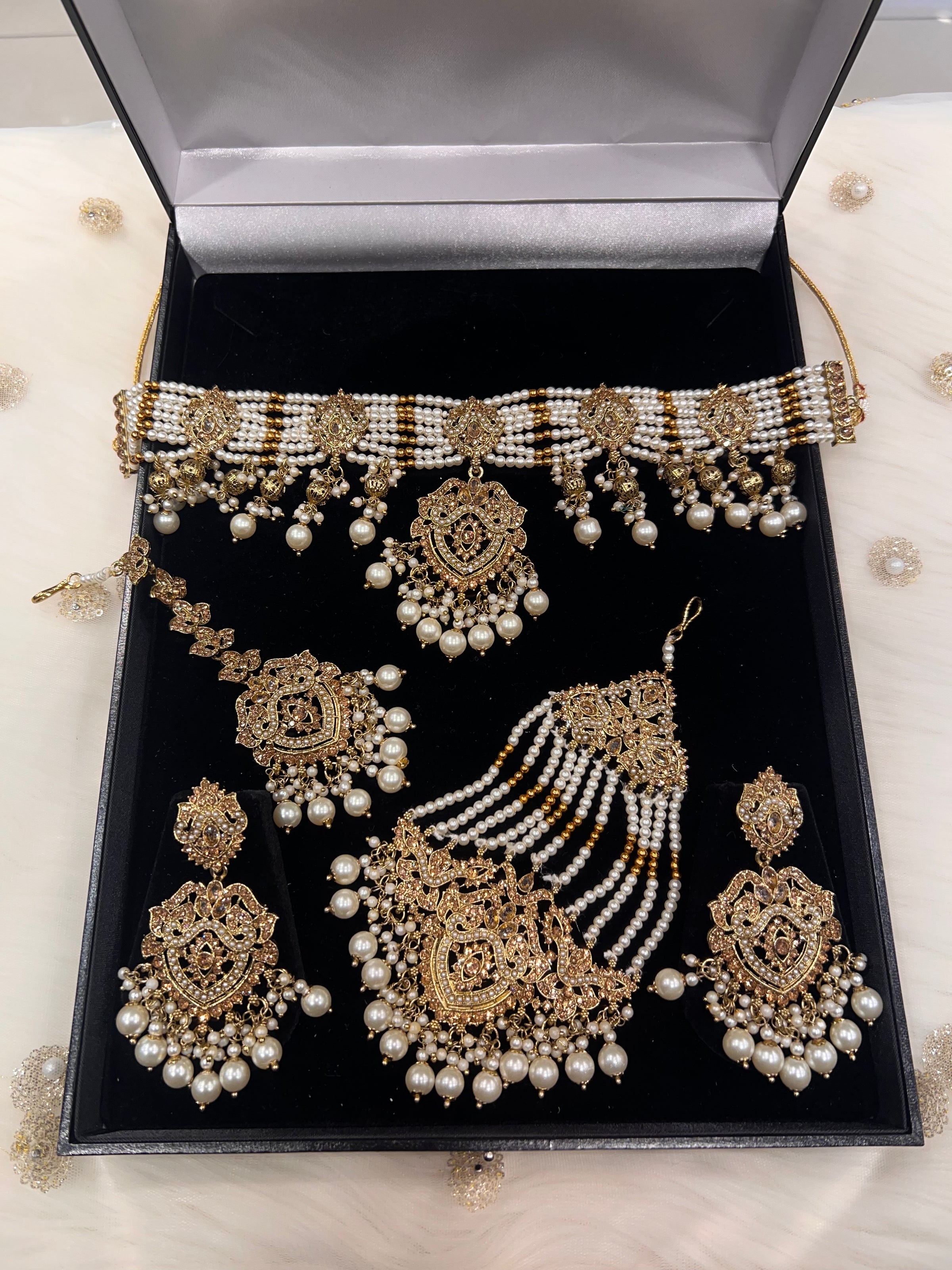 INAYA - Gold/Pearl