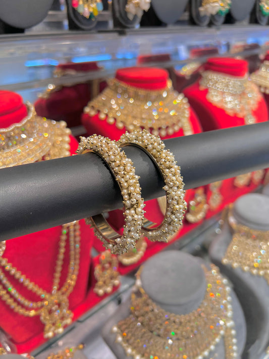 YAS - Cluster Bangles - Gold