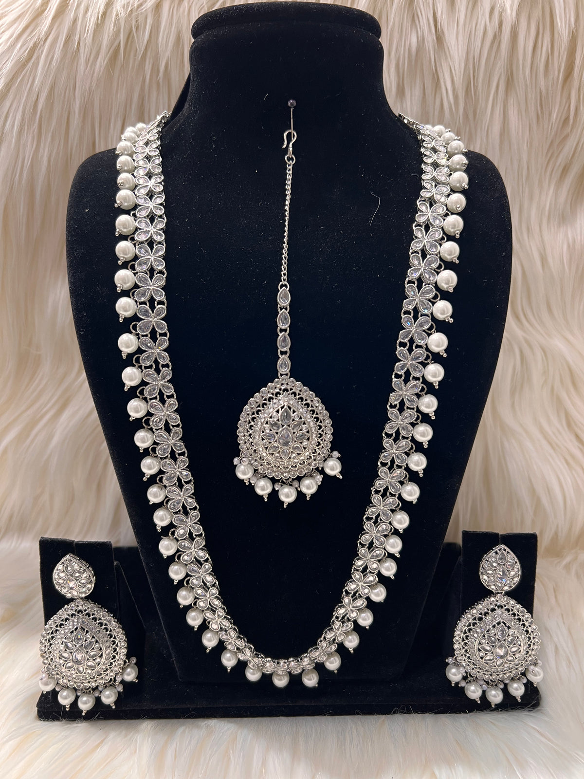 UDIYA - Silver